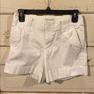 Banana Republic White Stretch Shorts with pockets